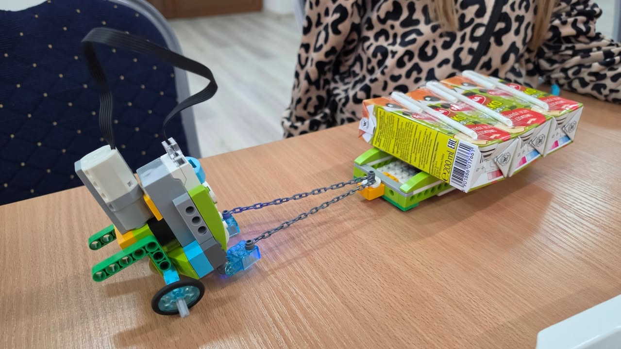 Robotyka Mój-Robot.pl — relacja z zajęć